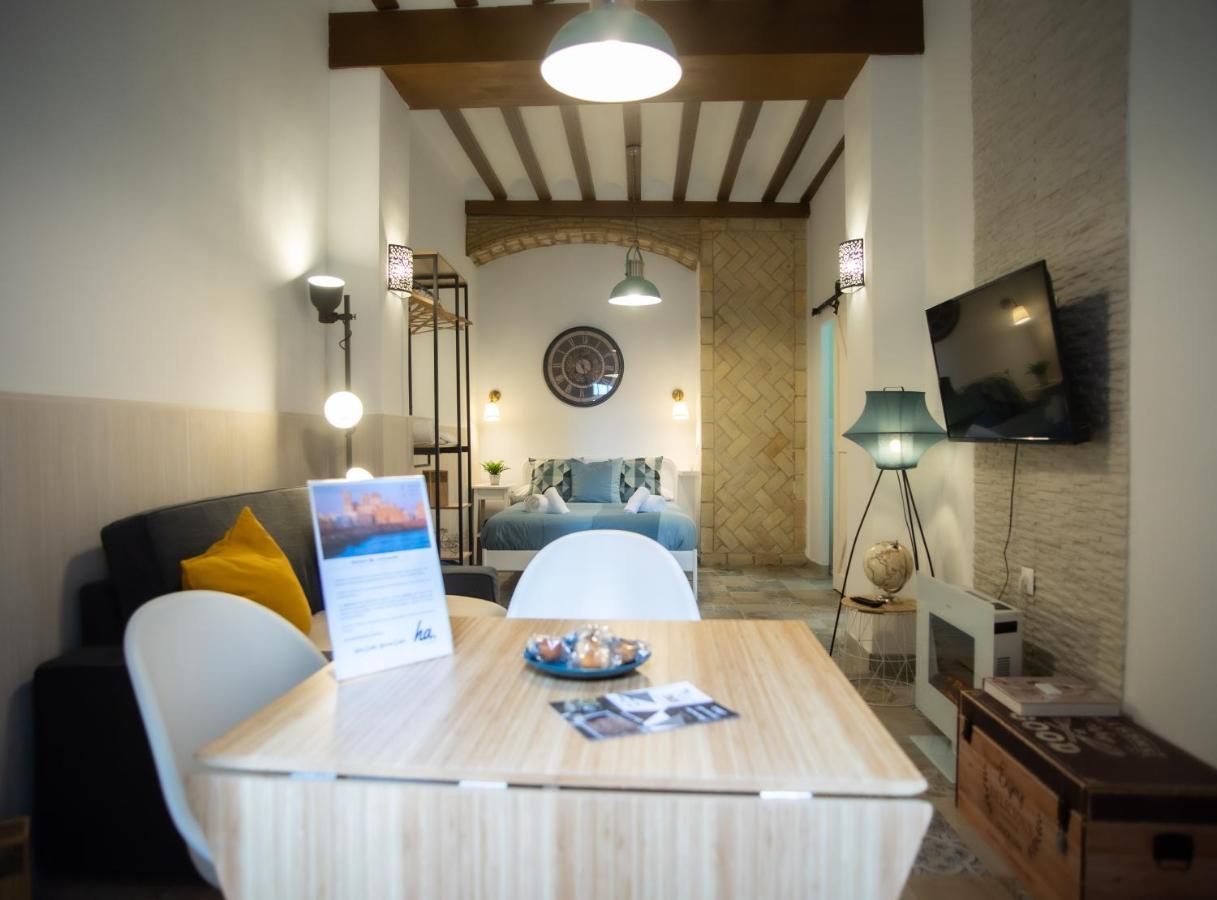 Gades Ha Loft Apartment Cadiz Exterior photo